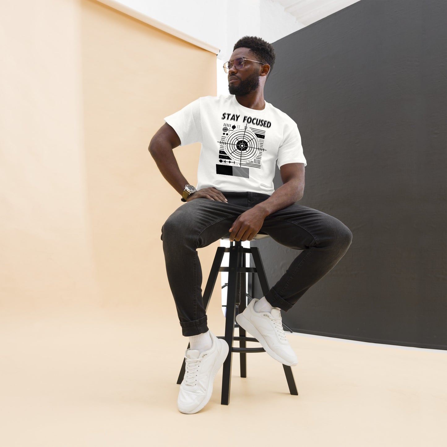 Stay Focused Photographer's classic tee (white)